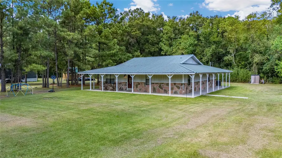 1076 Wallisville Liberty Road, Wallisville, TX 77597 - #3
