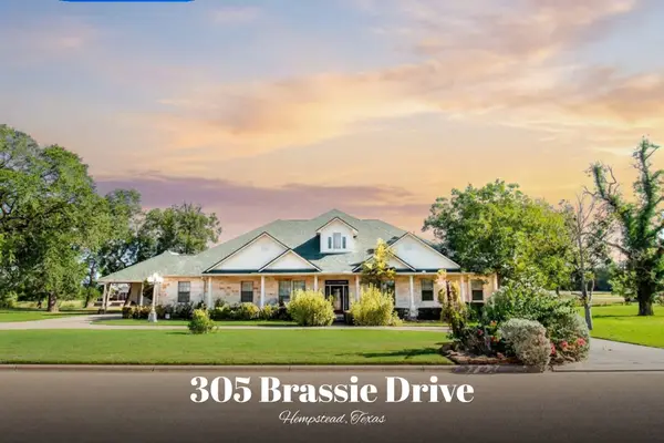 305 Brassie Drive, Hempstead, TX 77445