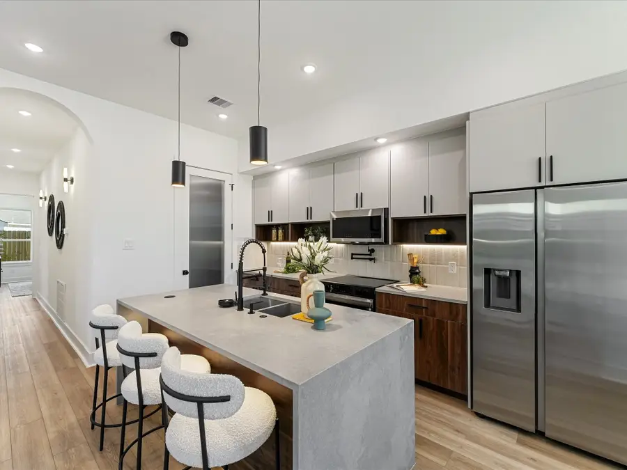 8320 Williamsdell Street, Houston, TX 77088 - Image #3