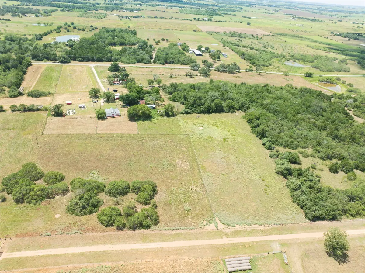 2666 Cr 247, Moulton, TX 77975 - #1