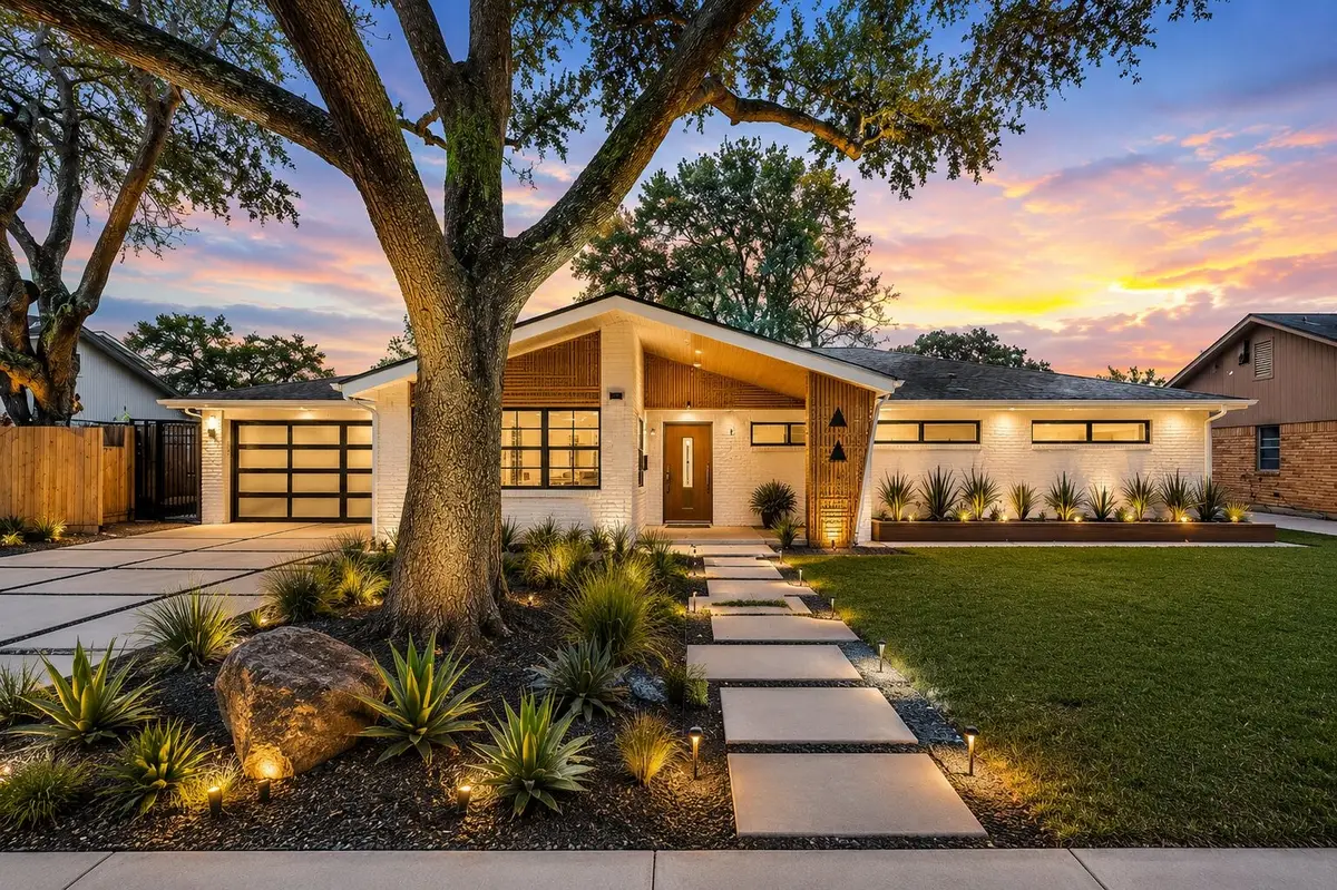 5438 Wigton Drive, Houston, TX 77096 - #1
