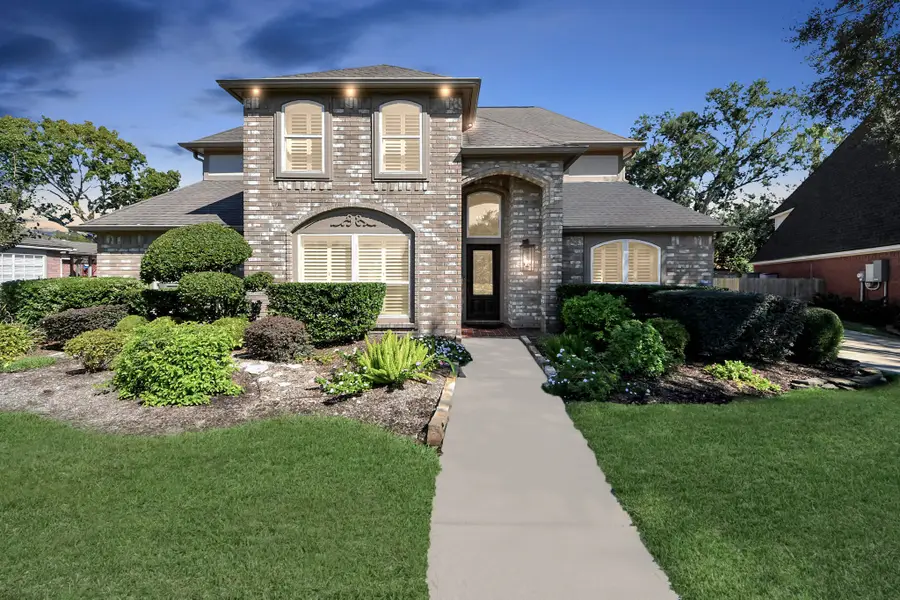 2313 Prestwick Drive, League City, TX 77573 - Image #2