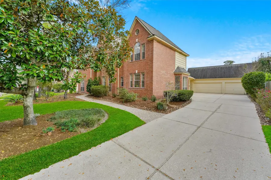 6006 Soaring Pine Court, Kingwood, TX 77345 - Image #3