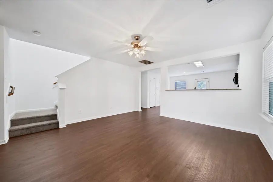 435 Silky Leaf Drive, Houston, TX 77073 - Image #3