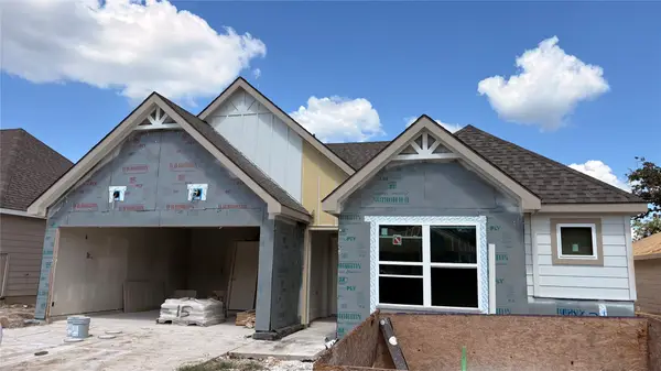 10621 Knox Landing Drive, Bryan, TX 77845