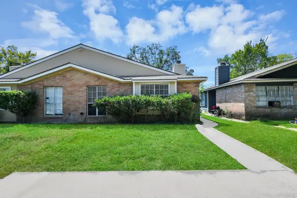 5526 Farley Unit A Drive, Houston, TX 77032