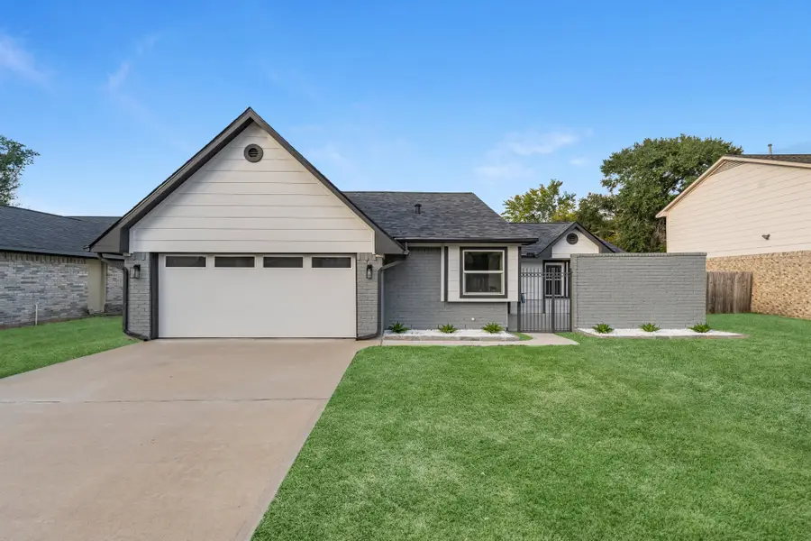 15414 Swan Creek Drive, Houston, TX 77095 - Image #2