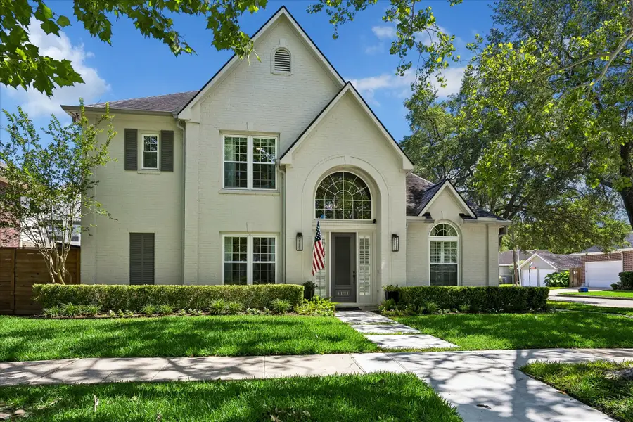 4131 Sunset Boulevard, West University Place, TX 77005 - #2