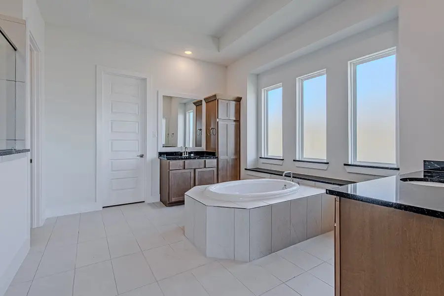 149 Peninsula Point Drive, Montgomery, TX 77356 - Image #3