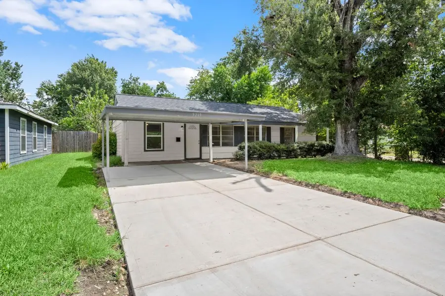 5219 Myrtlewood Street, Houston, TX 77033 - #2