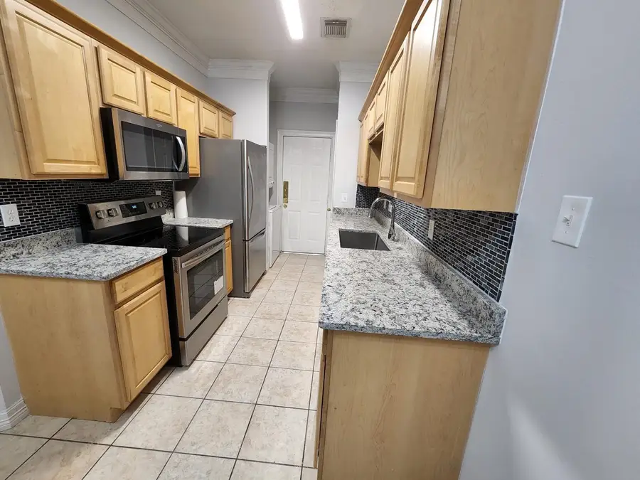 11045 Landswalk Drive #113, Houston, TX 77099 - #3