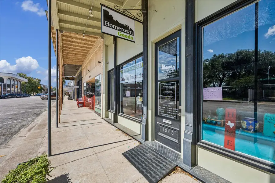 1008 Milam Street, Columbus, TX 78934 - #3