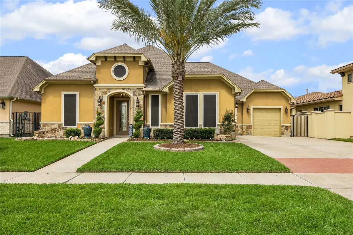 628 Appia Drive, Kemah, TX 77565 - #1