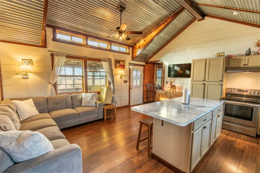 2726 Remmert Rd, Bellville, TX 77418 - Image #3