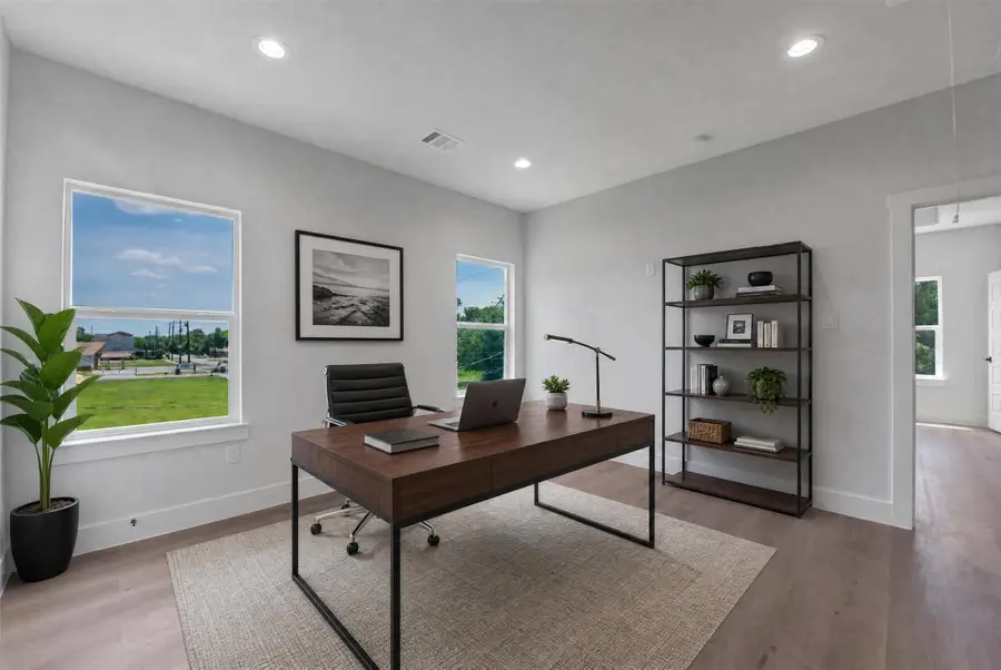 9313 Jutland Road, Houston, TX 77033 - #3