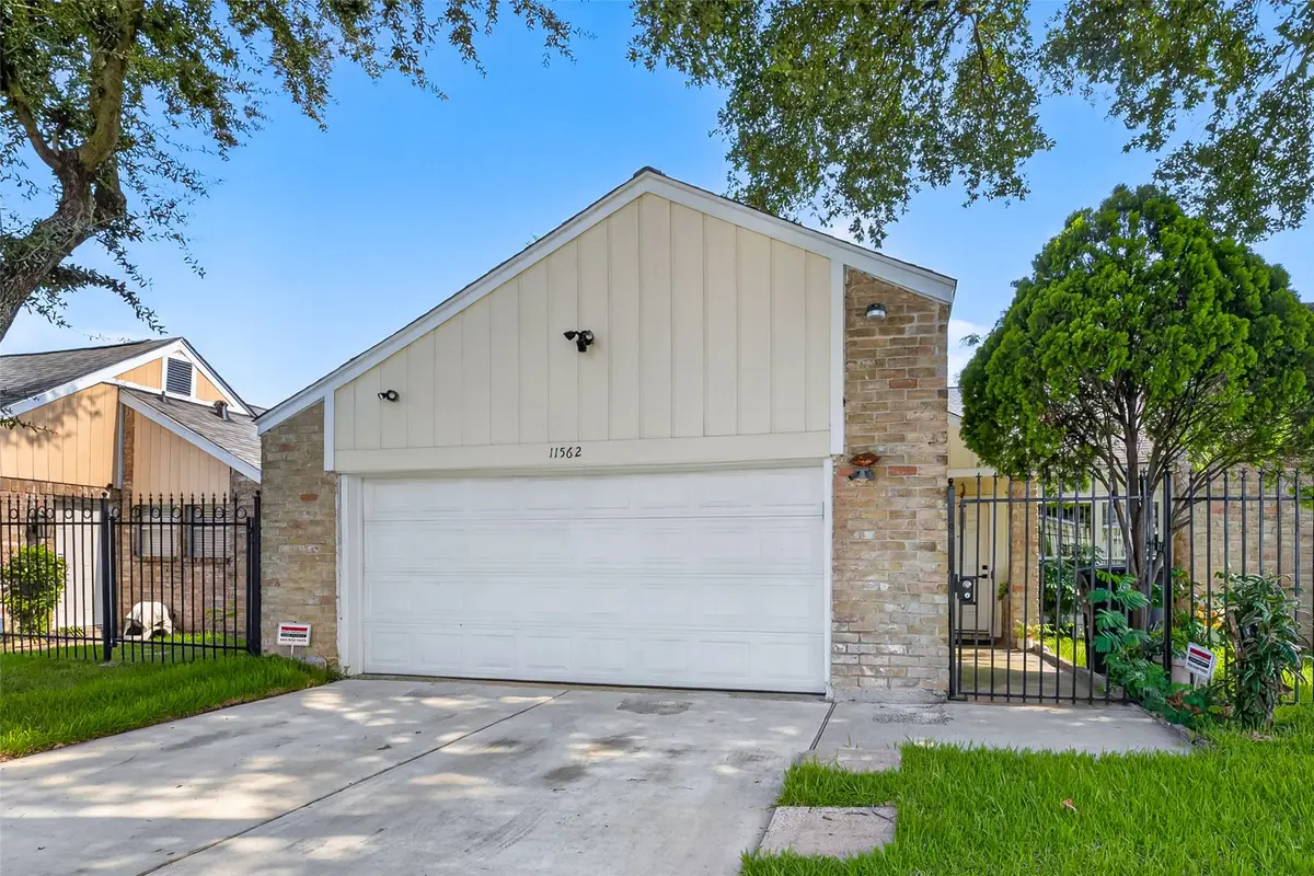 11562 Bellspring Drive, Houston, TX 77072 - #1