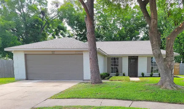 14122 Country Manor Drive, Sugar Land, TX 77498