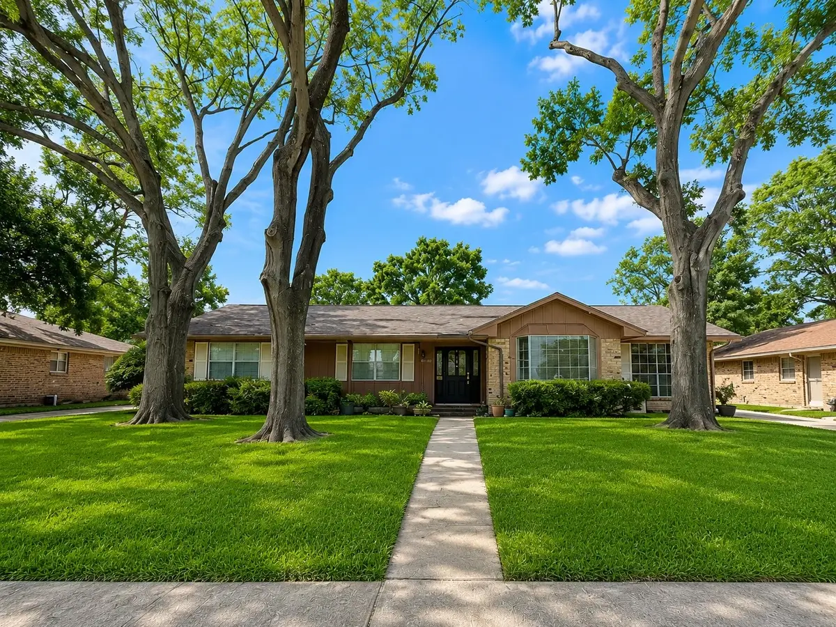 426 Shadow Creek Drive, El Lago, TX 77586 - #1