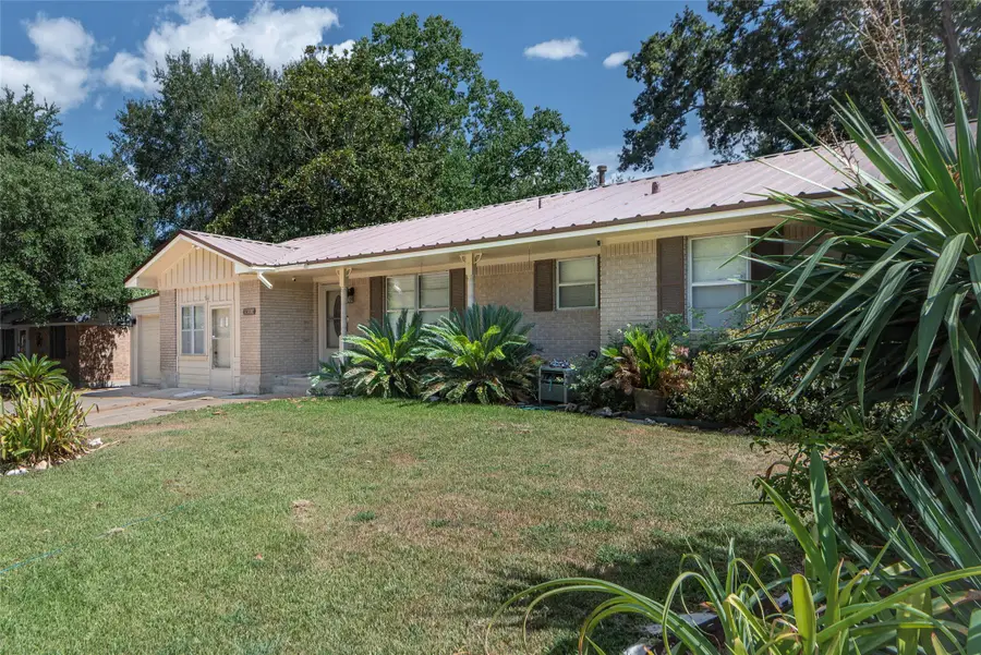 1507 Meadow Lane, Brenham, TX 77833 - #3