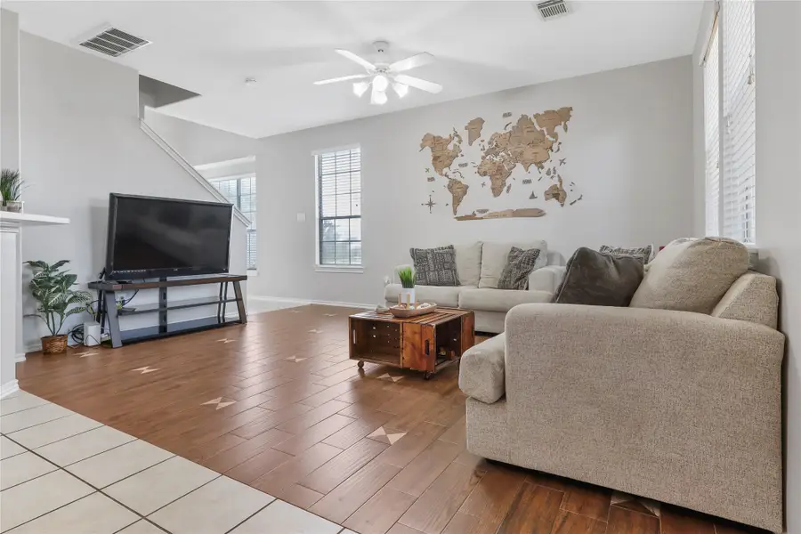 418 Folk Crest Lane, Dickinson, TX 77539 - #2