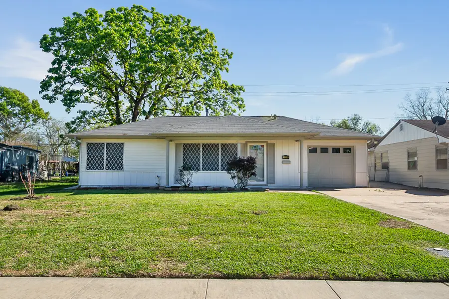 1218 Gary Avenue, Pasadena, TX 77502 - #2