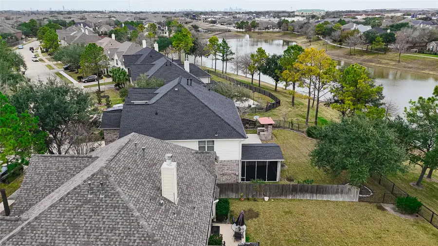 2211 Signal Hill Drive, Pearland, TX 77584 - Image #2