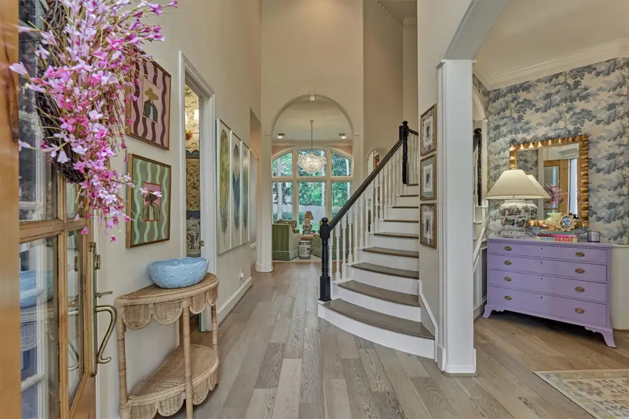 170 N Taylor Point Drive, The Woodlands, TX 77382 - #2