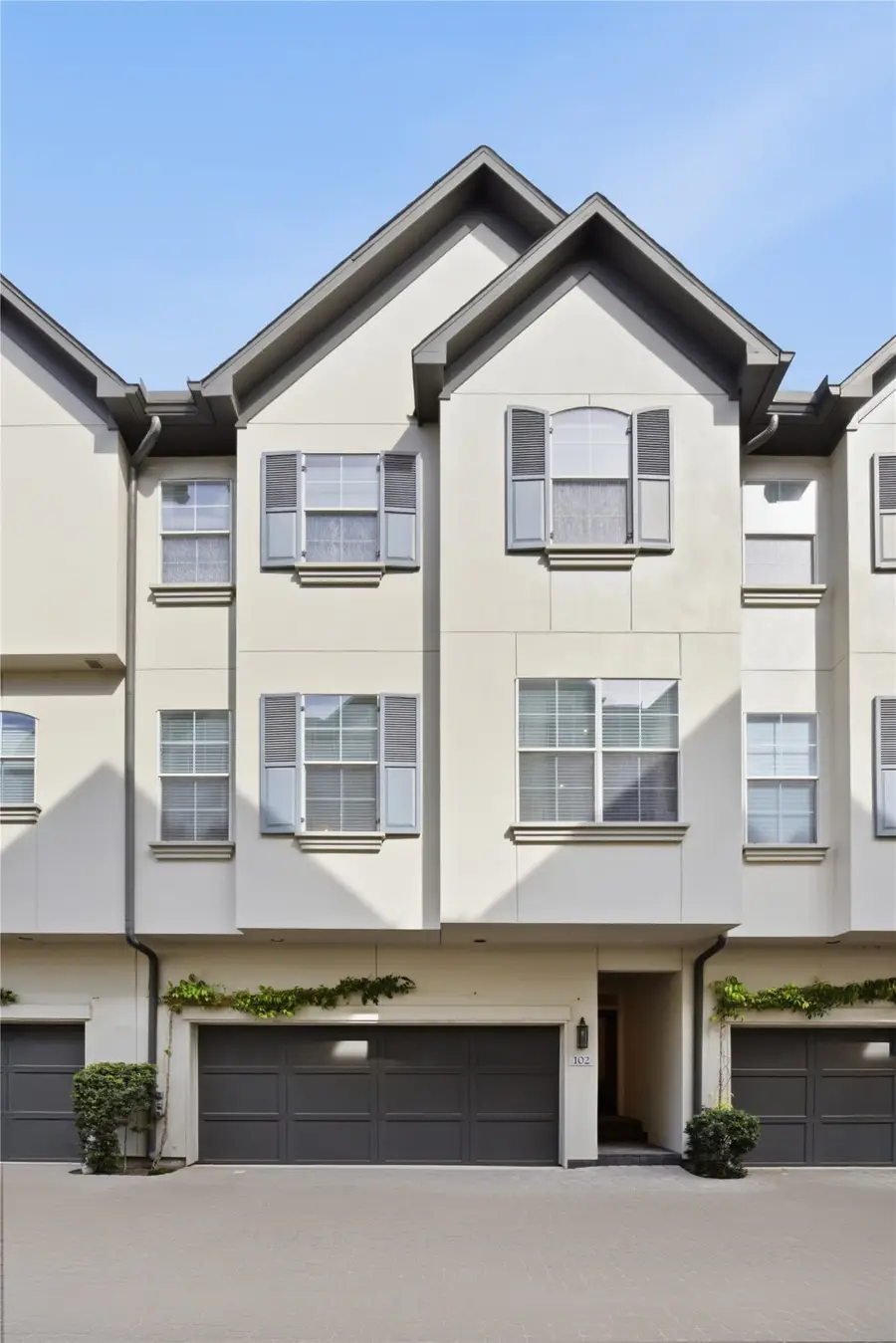 4031 Bellefontaine Street #102, Houston, TX 77025 - #2