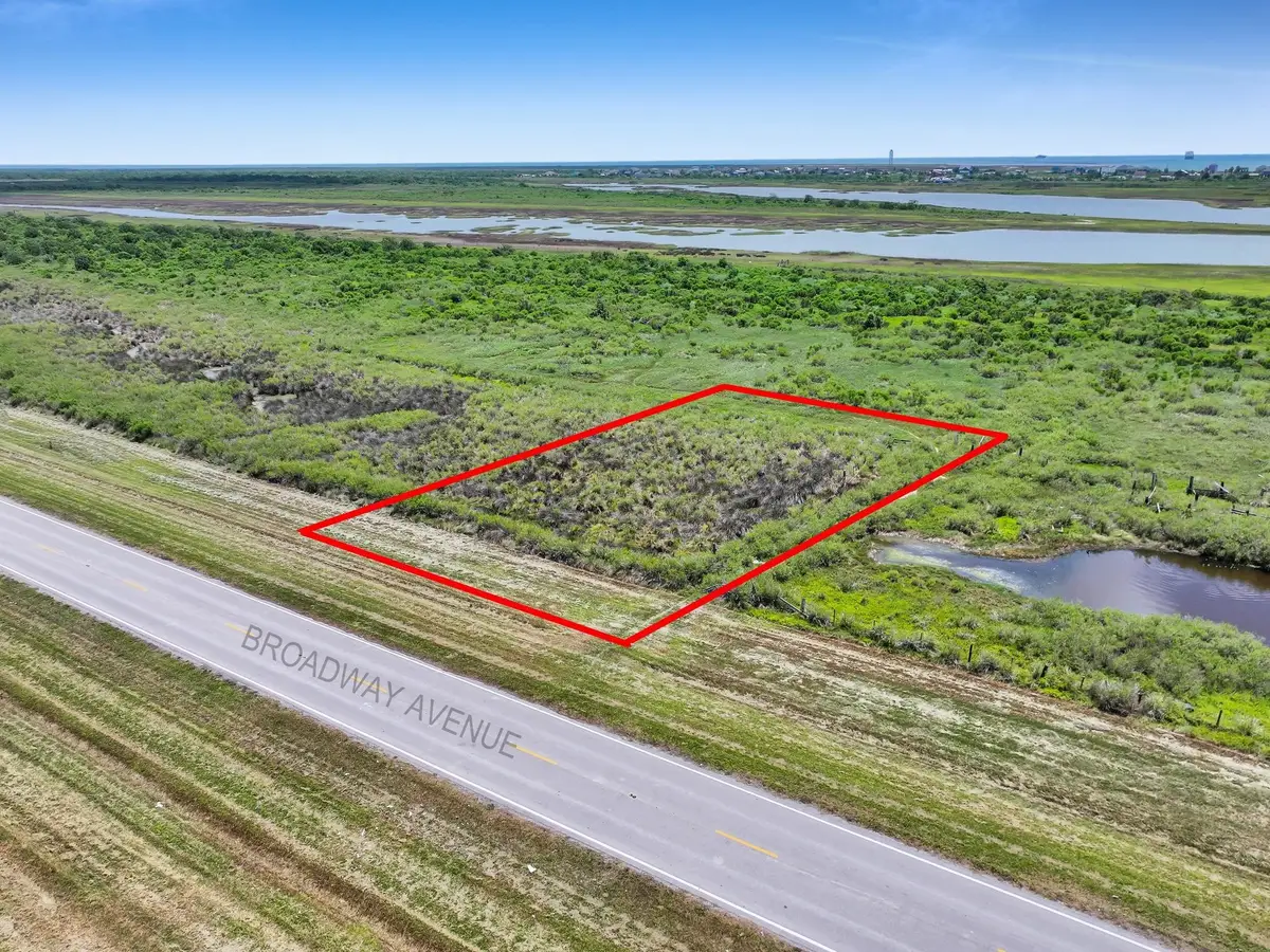 1326 Broadway, Port Bolivar, TX 77650 - #1
