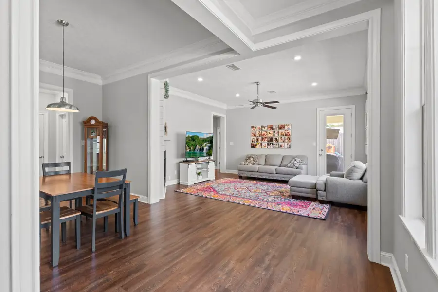 1022 Mcarthur Drive, Port Neches, TX 77651 - #3