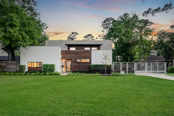 8317 Hunters Creek Drive, Hunters Creek Village, TX 77024