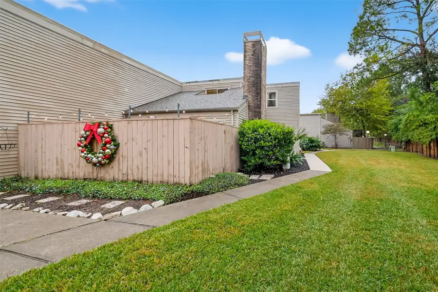 1353 Chardonnay Drive, Houston, TX 77077 - Image #2
