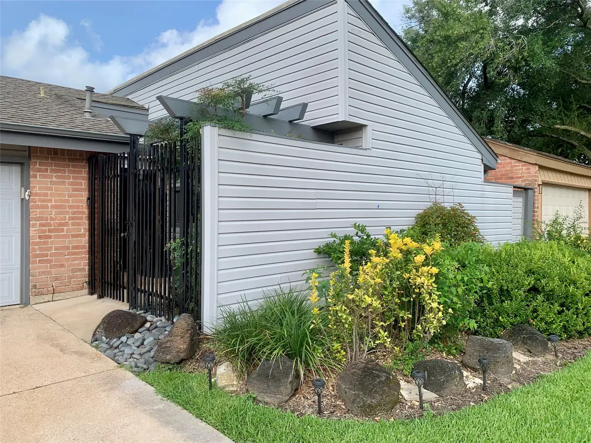 16630 Neumann Drive, Houston, TX 77058 - #1