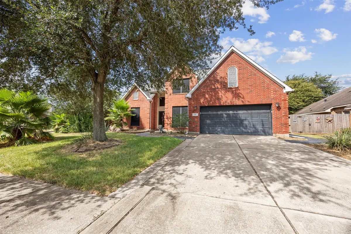 122 Mossey Oak Drive, Baytown, TX 77520 - #1