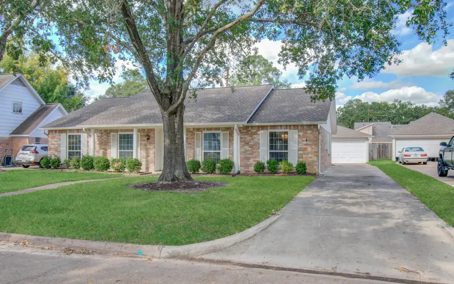 10330 Summerhill Drive, Houston, TX 77070 - Image #3