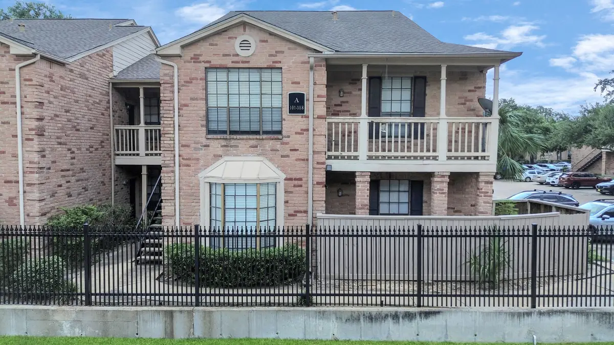 2255 Braeswood Park Drive #102, Houston, TX 77030 - #1