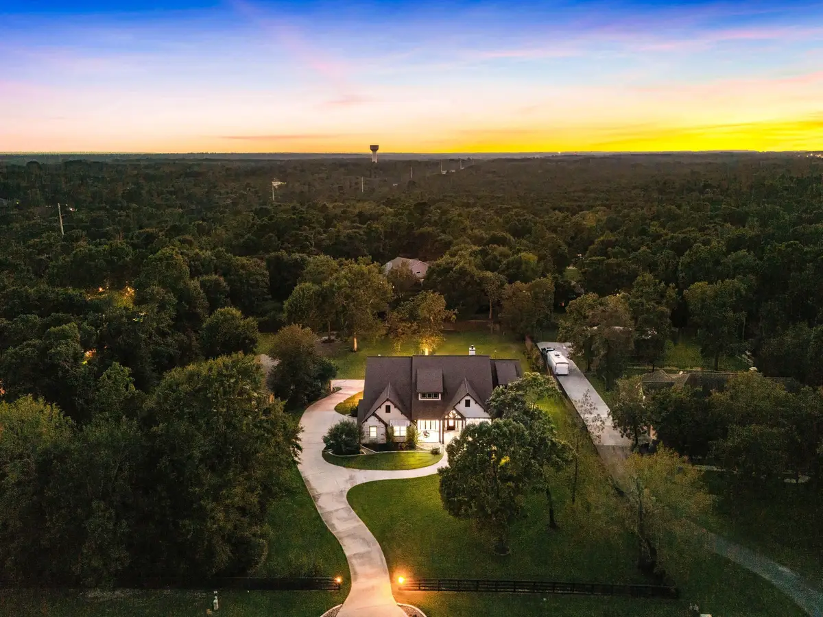 8989 Stone Oak Drive, Montgomery, TX 77316 - Image #1