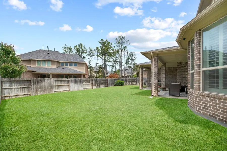 33931 Mill Creek Way, Pinehurst, TX 77362 - Image #3