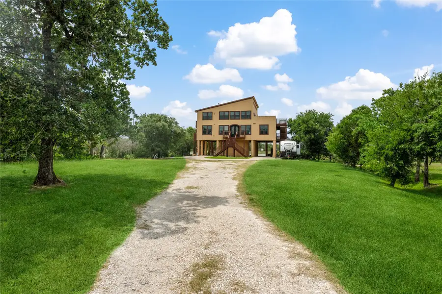 303 Winkler Street, Baytown, TX 77520 - Image #2