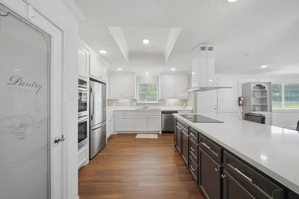 3006 Spring Creek Drive, Spring, TX 77373