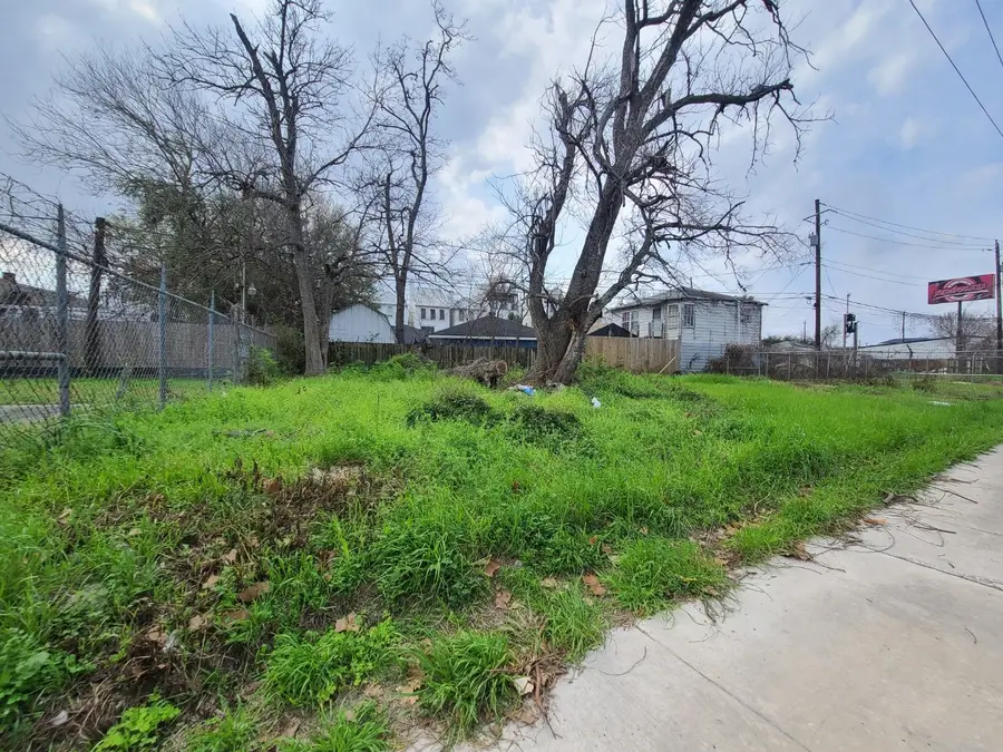 0 N Loop E E, Houston, TX 77008 - #2