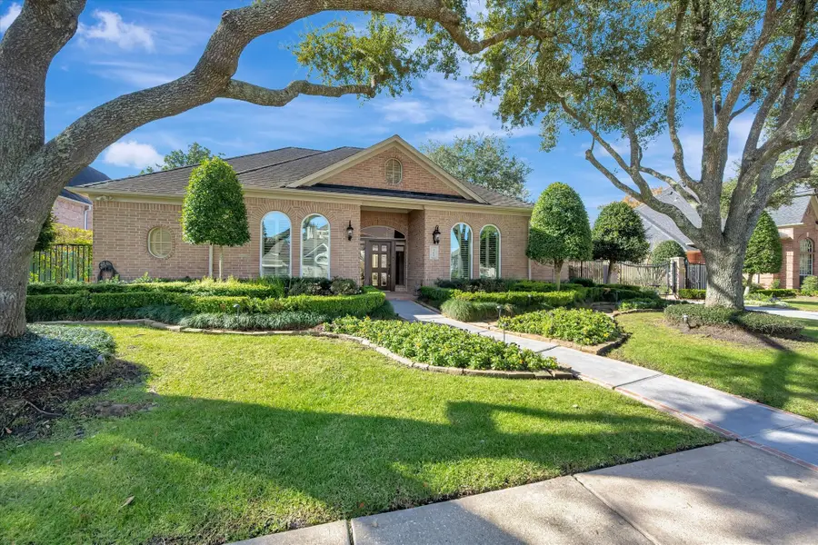 3706 Almond Creek Drive, Houston, TX 77059 - Image #2