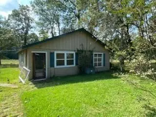 6 Post Oak, Huntsville, TX 77320
