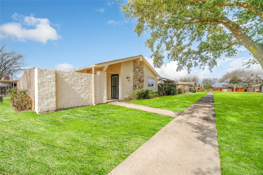 13055 High Star Drive, Houston, TX 77072 - #2