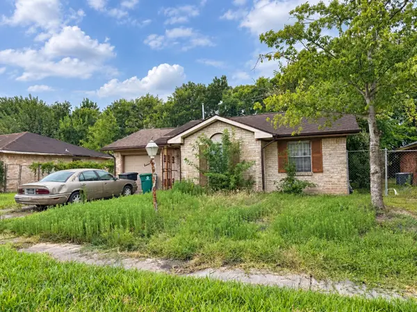 11738 Bay Cedar Drive, Hockley, TX 77048