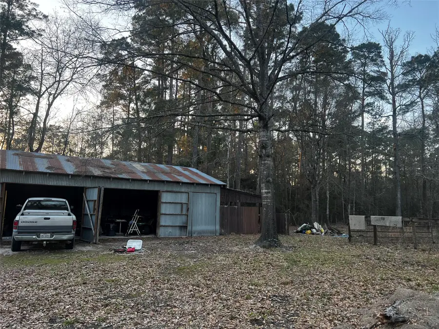 160 Scott Road, Huntsville, TX 77320 - #3