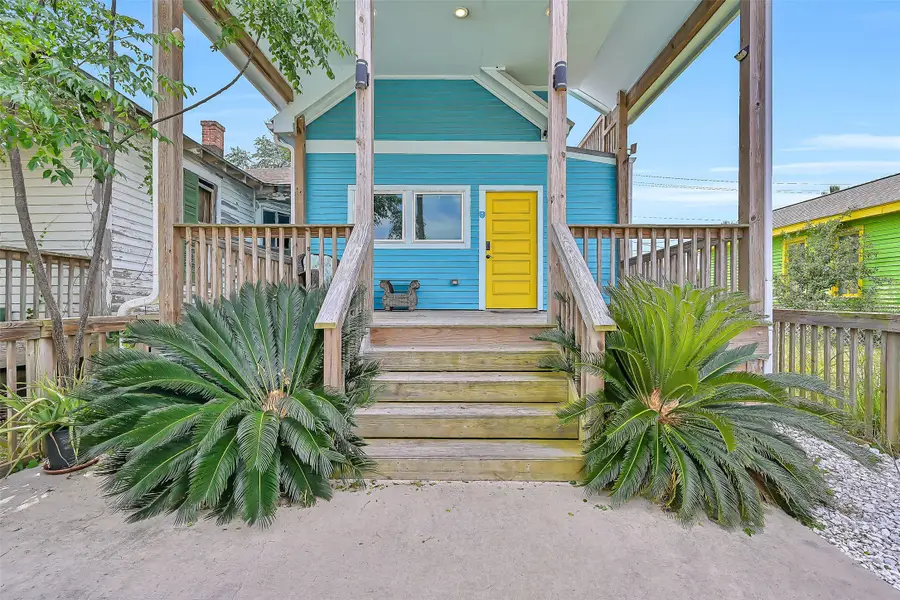 2909 Ave R, Galveston, TX 77550 - #3