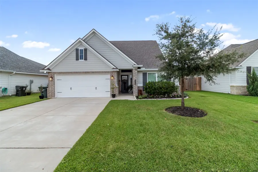 1916 Meridian Court, Bryan, TX 77807 - Image #2