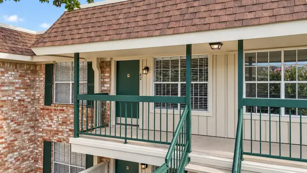 845 Augusta Drive #42, Houston, TX 77057