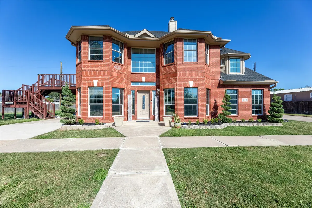 615 Cypress Avenue, Fresno, TX 77545 - Image #1